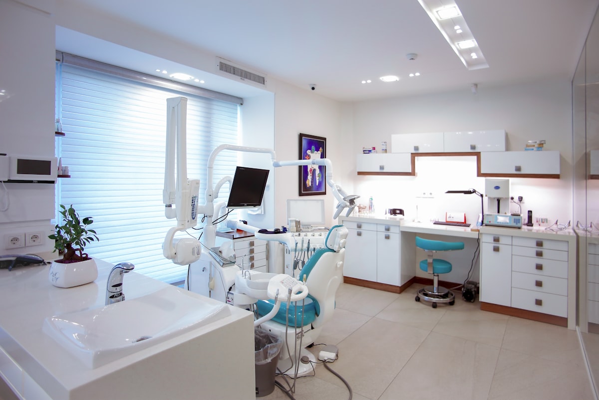 Dentist Concept Cover